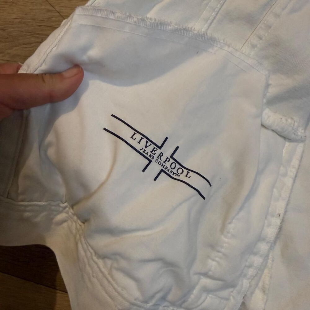 Liverpool White Classic Denim Stretch Trucker Jean Jacket Women's [XL] - Picture 7 of 8